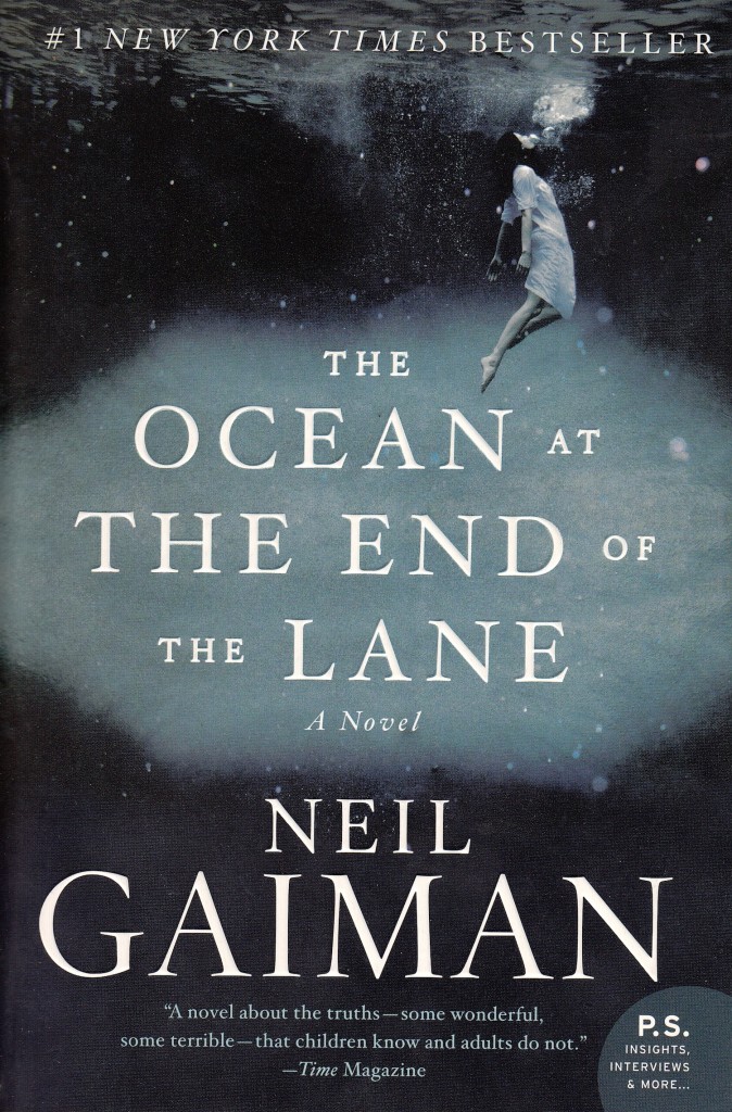 the ocean at the end of the lane